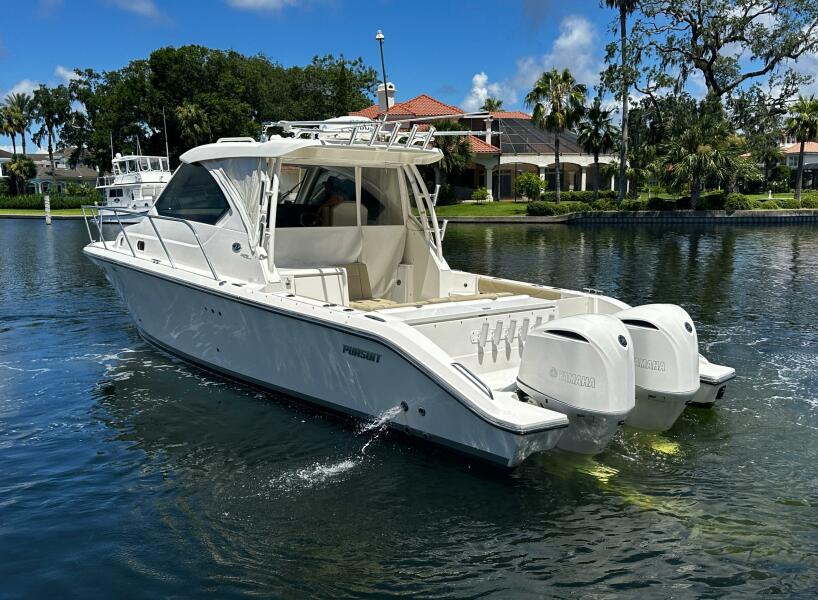 32' 2019 Pursuit 325 OS