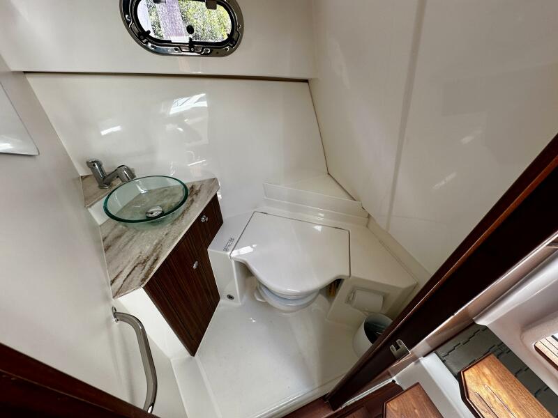 32' 2019 Pursuit 325 OS