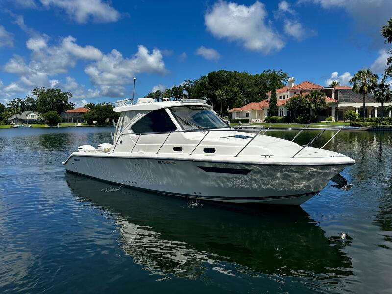 32' 2019 Pursuit 325 OS