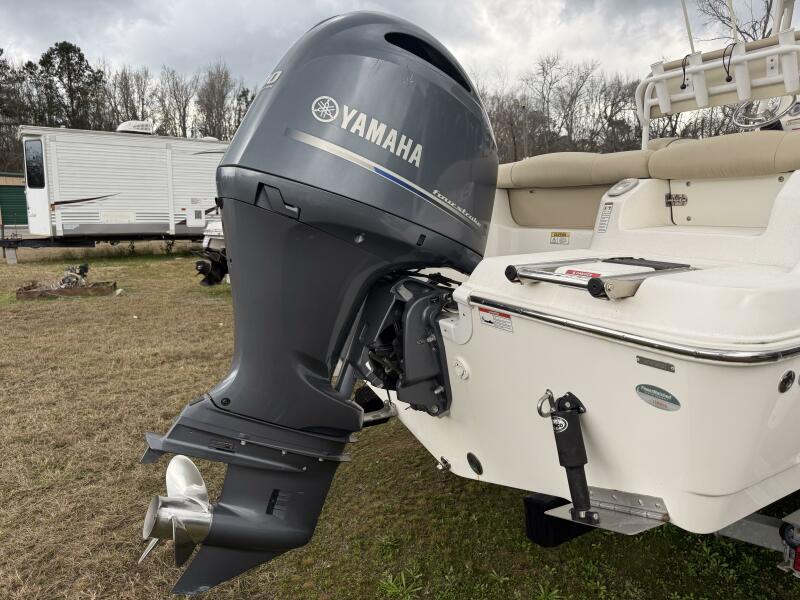 23' 2022 NauticStar 2302 Legacy