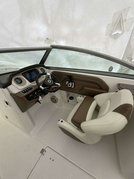 26ft Chaparral Yacht For Sale