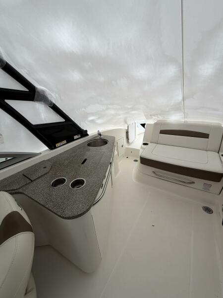 26' 2016 Chaparral 264 Sunsesta