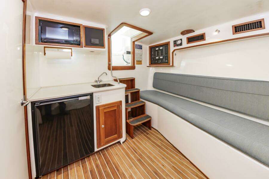 Carry On 40ft Custom Carolina Yacht For Sale