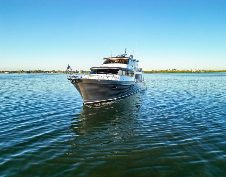 81' 2025 Marlow Explorer 70E-CB