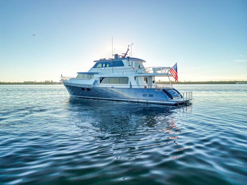 81' 2025 Marlow Explorer 70E-CB