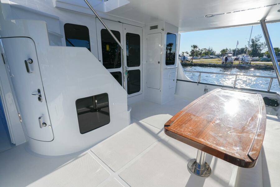 81' 2025 Marlow Explorer 70E-CB