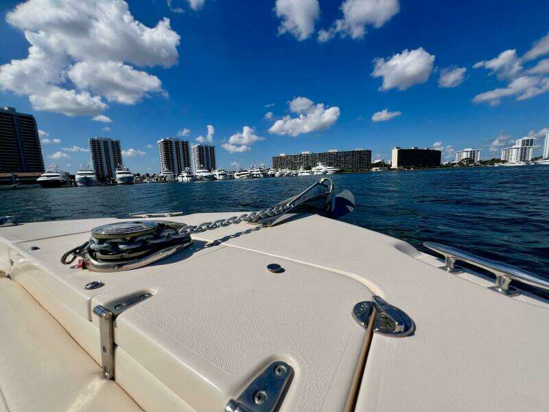 24ft Grady White Yacht For Sale