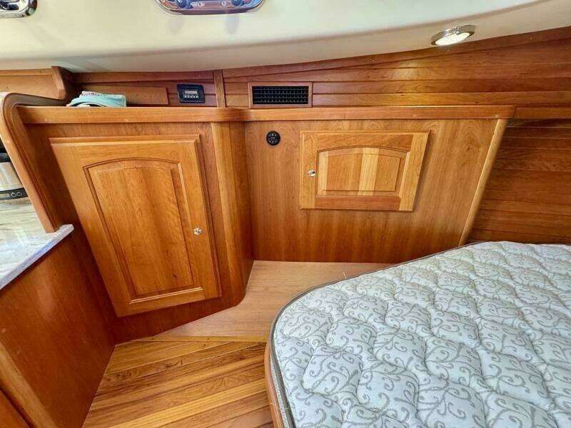 Linda Lou 36ft Legacy Yacht For Sale