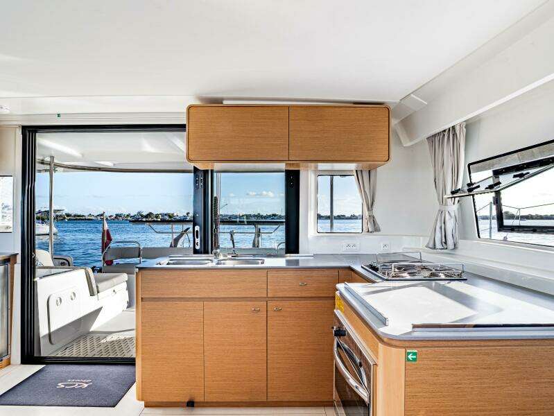 45ft Excess Yacht For Sale