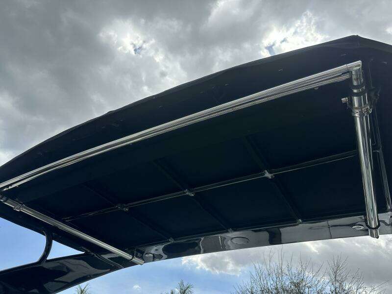 32ft Cruisers Yachts Yacht For Sale