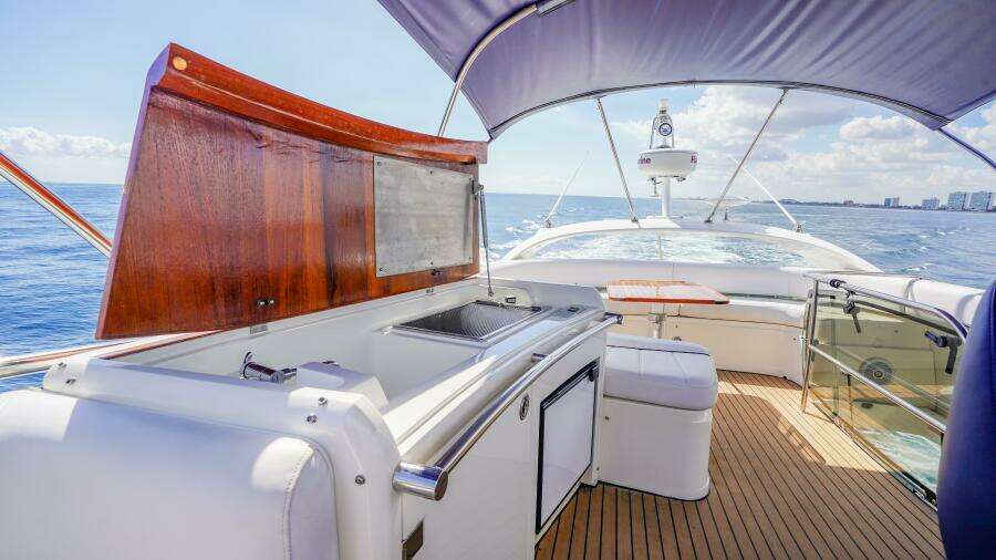 YA YA 49ft Fairline Yacht For Sale