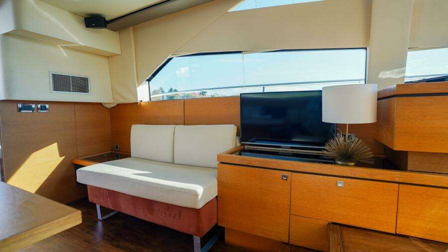 YA YA 49ft Fairline Yacht For Sale