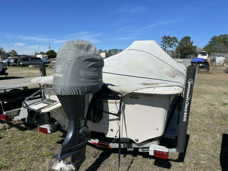 19ft Carolina Skiff Yacht For Sale