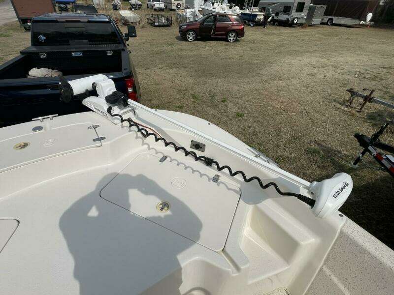 19ft Carolina Skiff Yacht For Sale