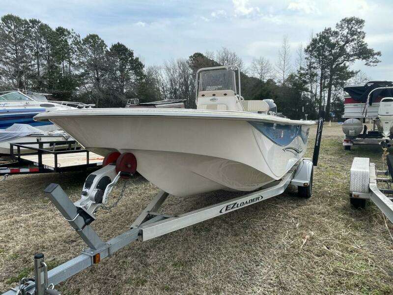 19ft Carolina Skiff Yacht For Sale