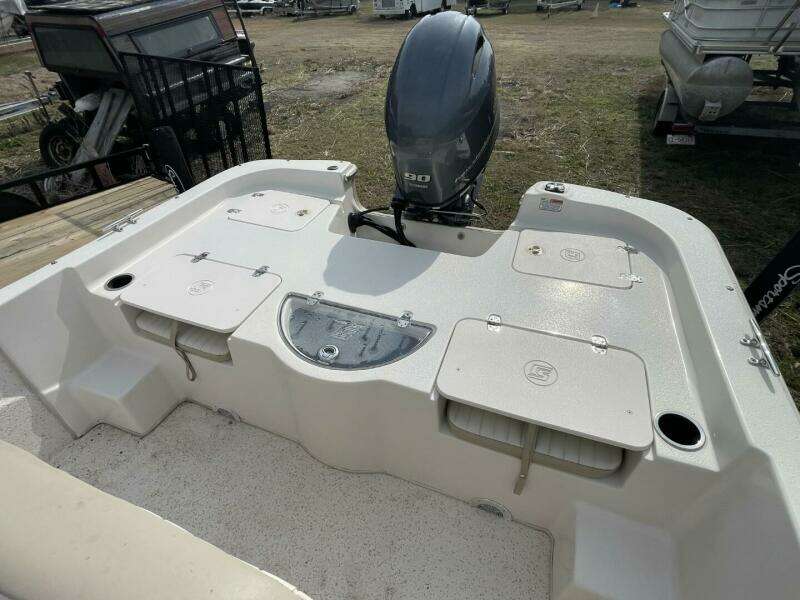 19ft Carolina Skiff Yacht For Sale