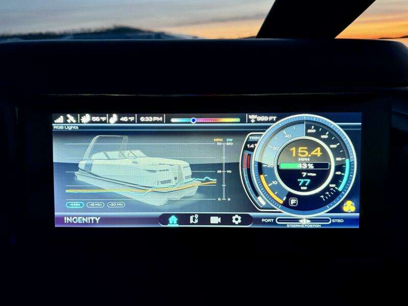 23ft Correct Craft Yacht For Sale