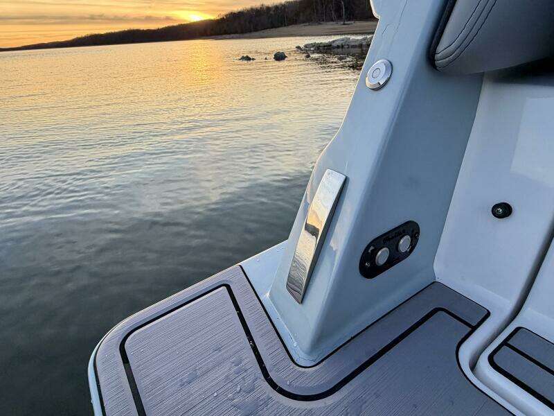 23ft Correct Craft Yacht For Sale