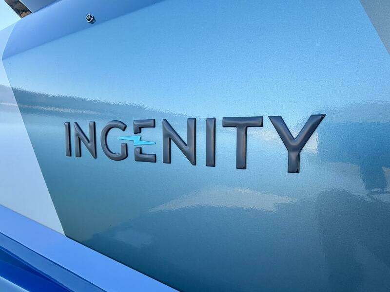 23ft Correct Craft Yacht For Sale