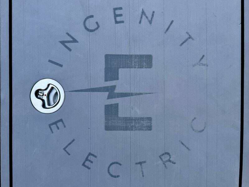 23ft Correct Craft Yacht For Sale