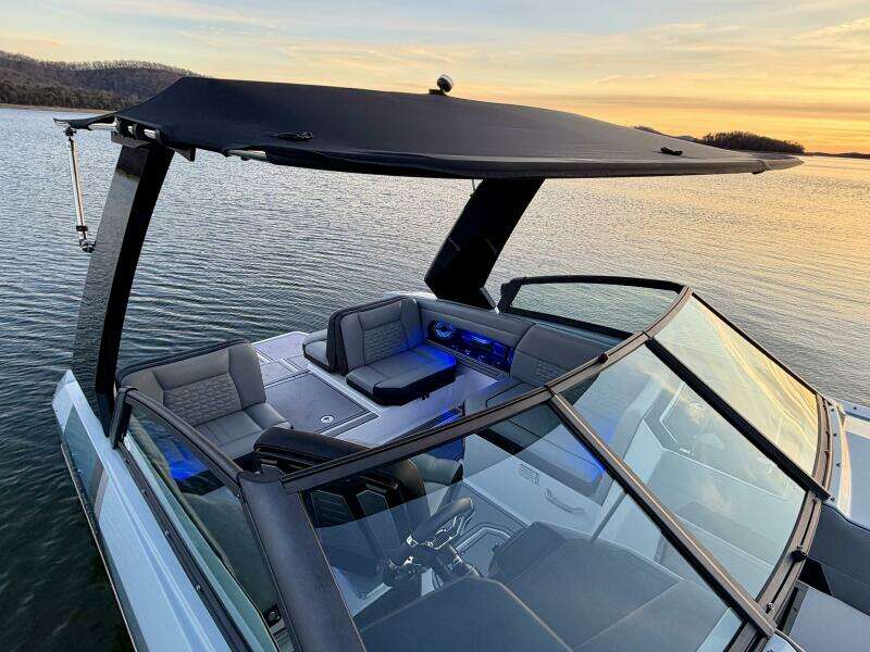 23ft Correct Craft Yacht For Sale