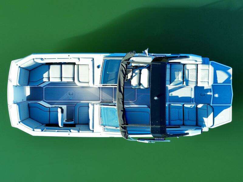 23ft Correct Craft Yacht For Sale