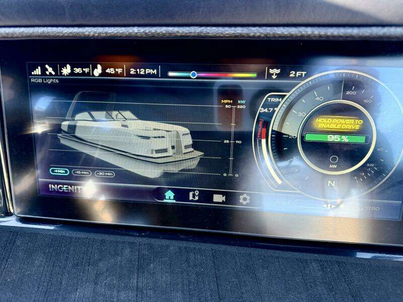 23ft Correct Craft Yacht For Sale