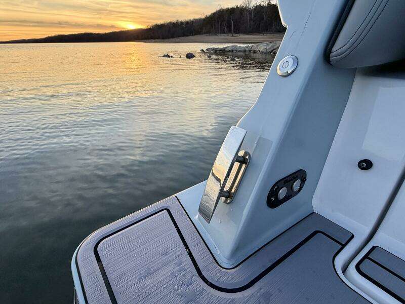 23ft Correct Craft Yacht For Sale