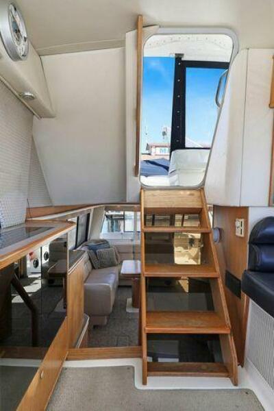 47' 1998 Bayliner 4788