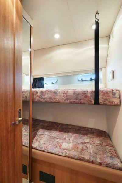 47' 1998 Bayliner 4788