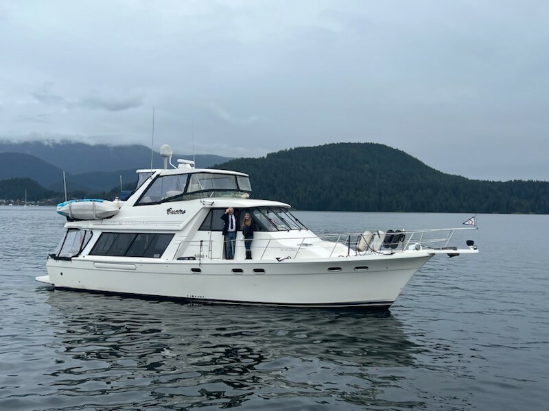 47' 1998 Bayliner 4788