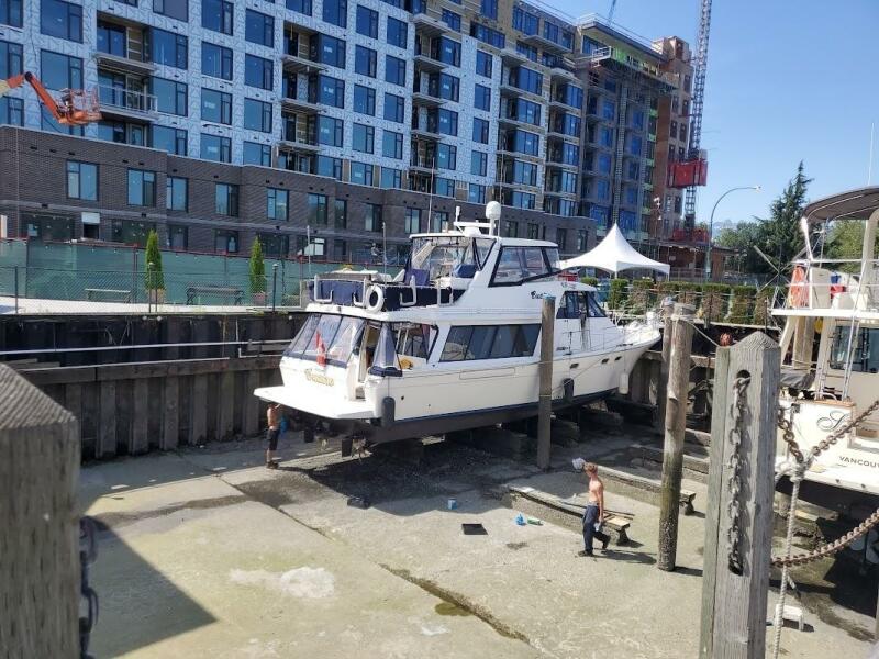 47' 1998 Bayliner 4788