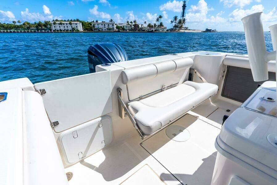 23ft Sea Born Yacht For Sale