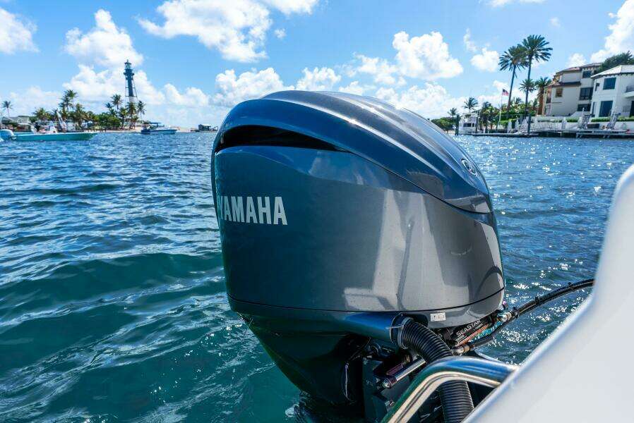 23ft Sea Born Yacht For Sale