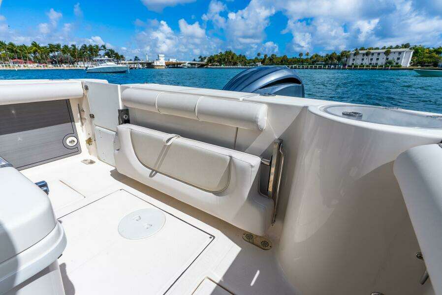 23ft Sea Born Yacht For Sale