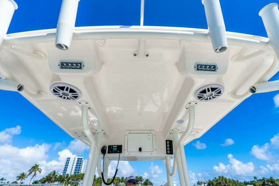 23ft Sea Born Yacht For Sale