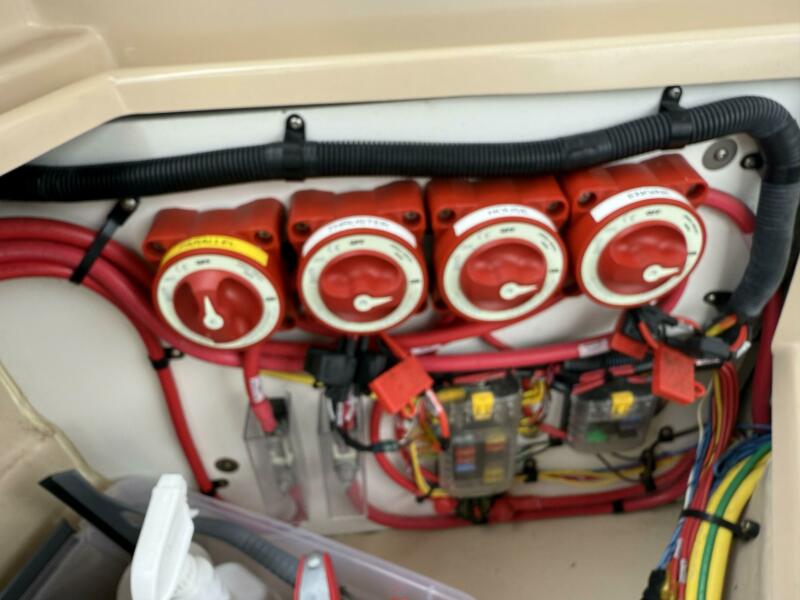 25' 2016 Ranger Tugs R-25 SC