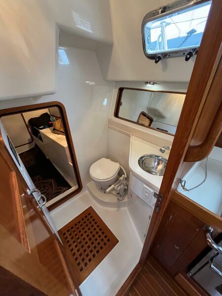 46' 2011 Outbound 46