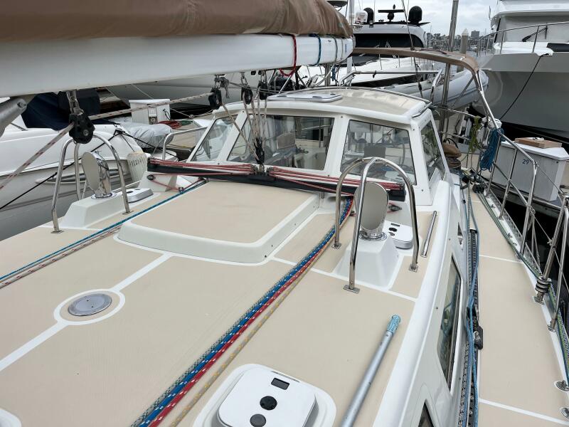 46' 2011 Outbound 46