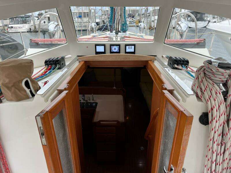 GADABOUT 46ft Outbound Yacht For Sale