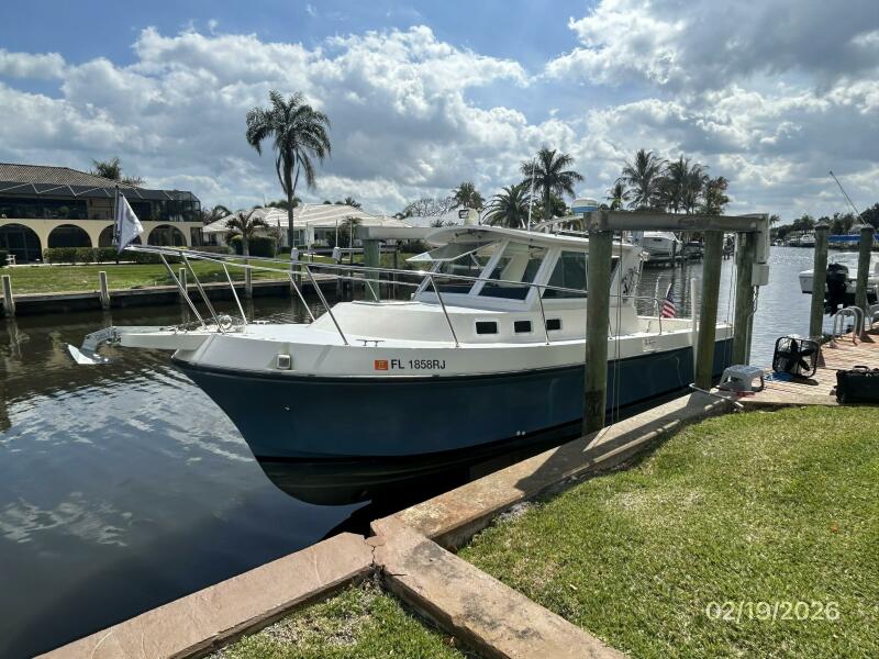 28' 1996 Albin 28 Tournament Express