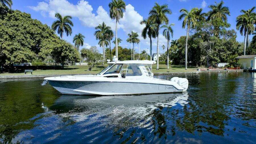 350 Realm 35ft Boston Whaler Yacht For Sale