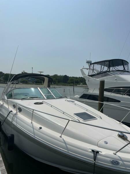 32' 2005 Sea Ray Sundancer 320