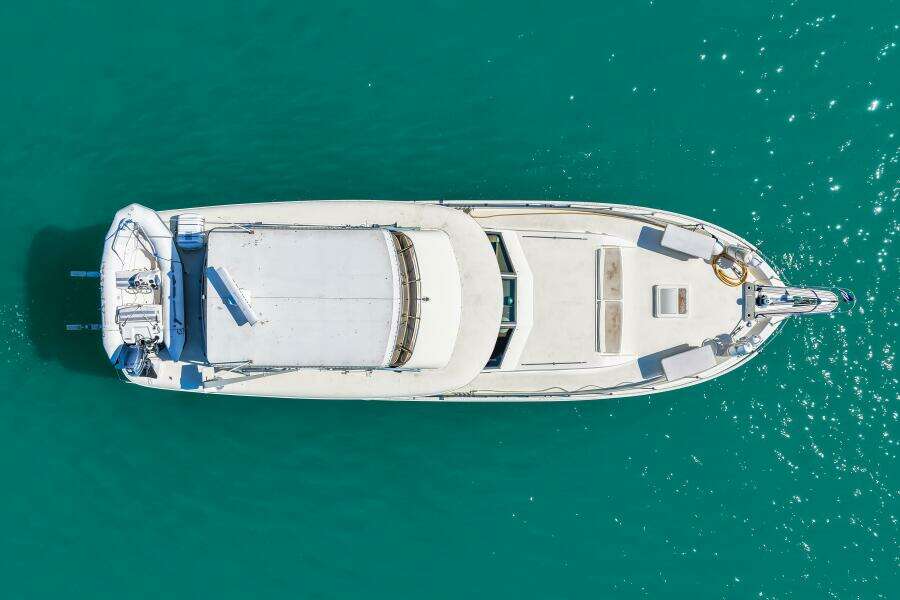 LATTITUDE 53ft Hatteras Yacht For Sale