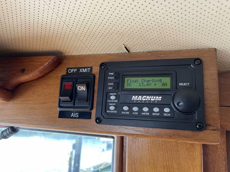 42' 1974 Grand Banks GB42