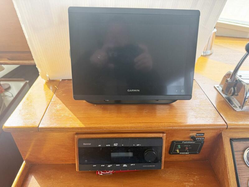 42' 1974 Grand Banks GB42