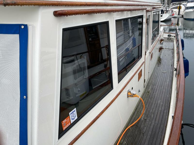 42' 1974 Grand Banks GB42