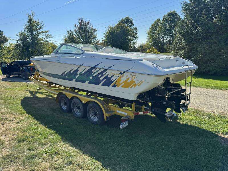 31ft Formula Yacht For Sale