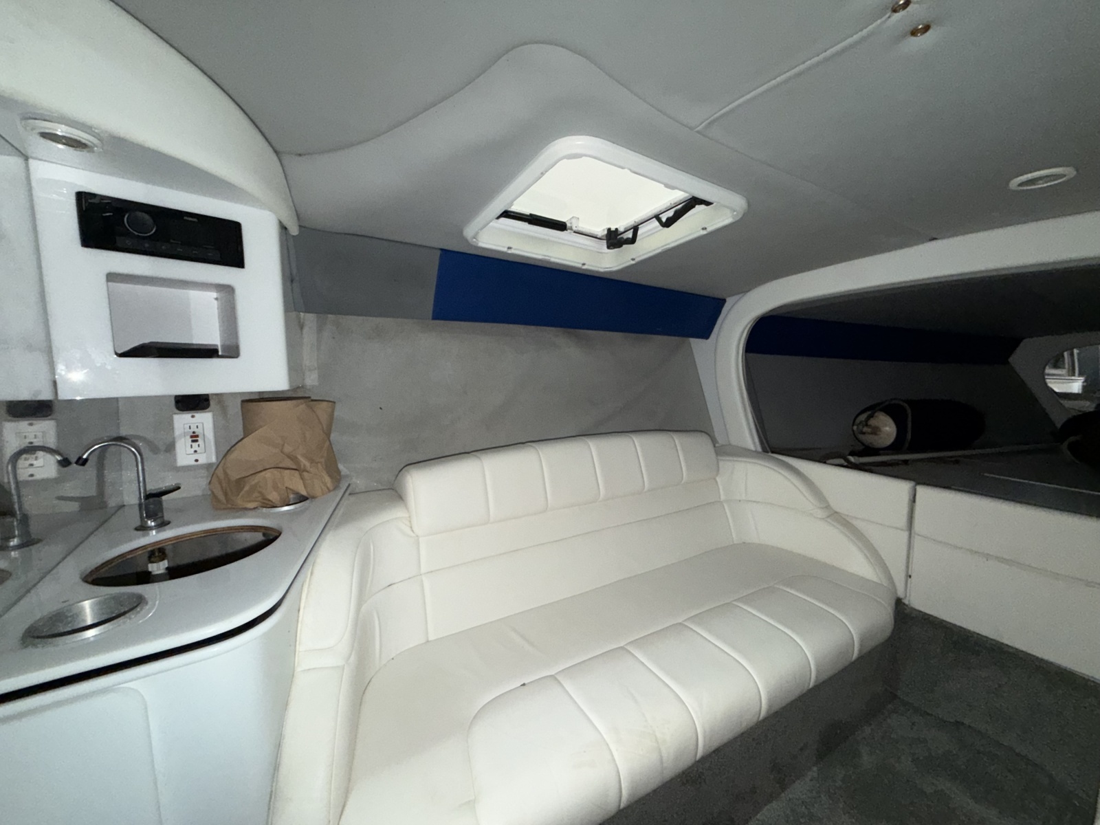 31ft Formula Yacht For Sale