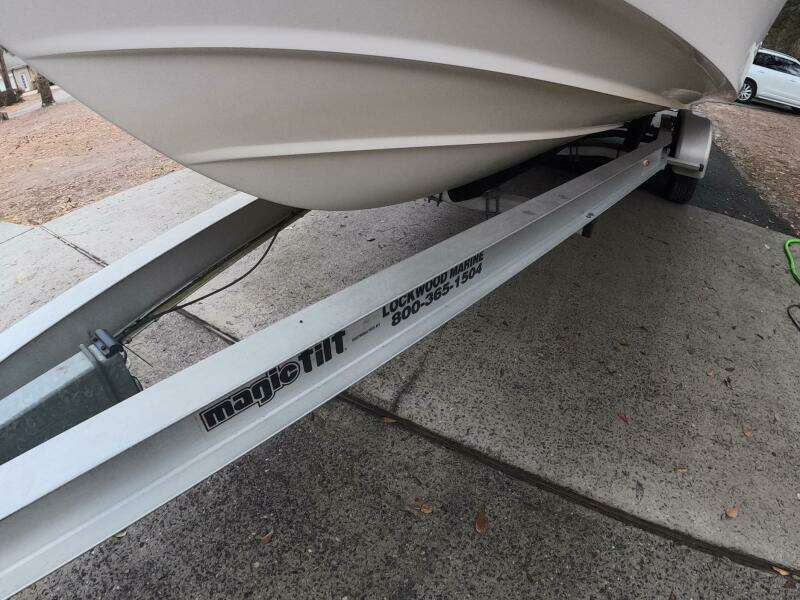 23ft Grady White Yacht For Sale